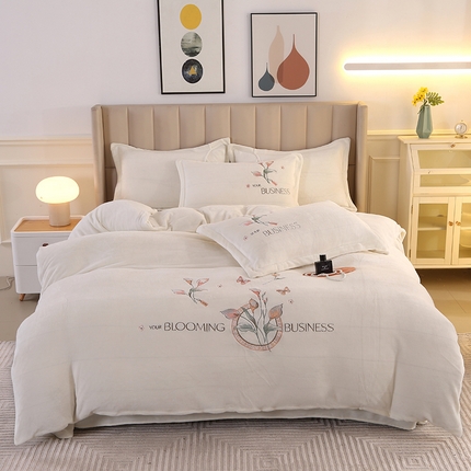 91家纺网 家纺一手货源 找家纺 （总）富之航 2023新款牛奶绒刺绣四件套