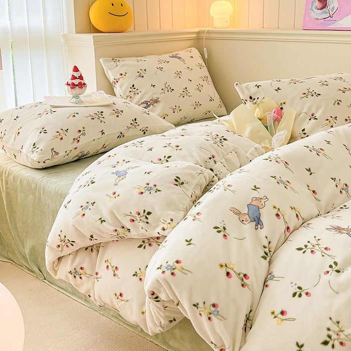 91家纺网 家纺一手货源 找家纺 金爱家 2023新款ins小清新韩系卡通少女心奶油兔子加厚牛奶绒系列四件套 绒-兔先生