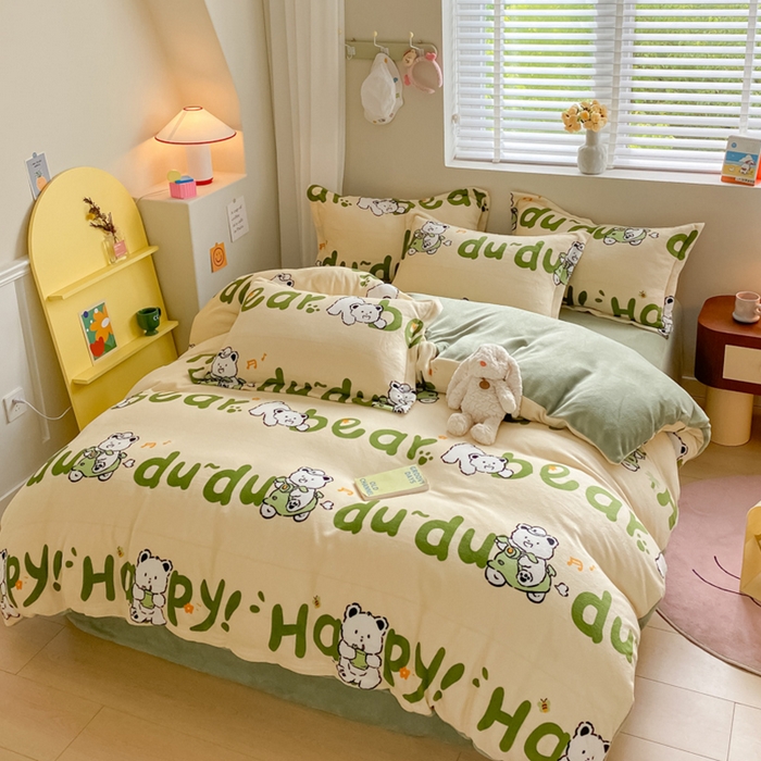 91家纺网 家纺一手货源 找家纺 梦之岛 2023新款牛奶绒加厚小清新印花保暖四件套 开心熊