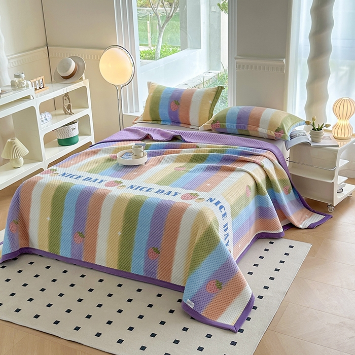 91家纺网 家纺一手货源 找家纺 胜权 2024款高克重牛奶绒夹棉单床盖单件保暖床盖三件套 彩虹甜心