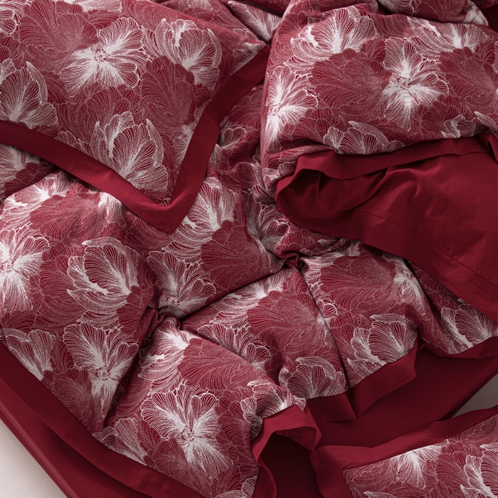 91家纺网 家纺一手货源 找家纺 安莱生活 2023新款花海系列色织双层纱工艺款宽边高奢四件套 花海-朱红