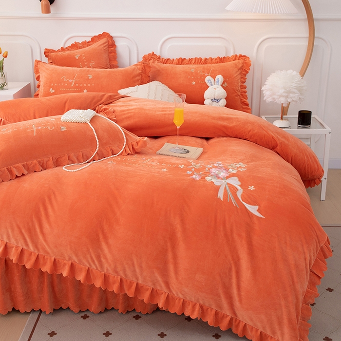 91家纺网 家纺一手货源 找家纺 优姿家纺 2024新品8.5斤德芙绒韩版床裙绣花保暖四件套 今生有约香妃桔