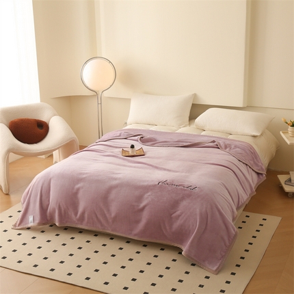 91家纺网 家纺一手货源 找家纺 （总）卡初家居（原微来） 2023新款280克纯色加厚超柔牛奶绒毛毯