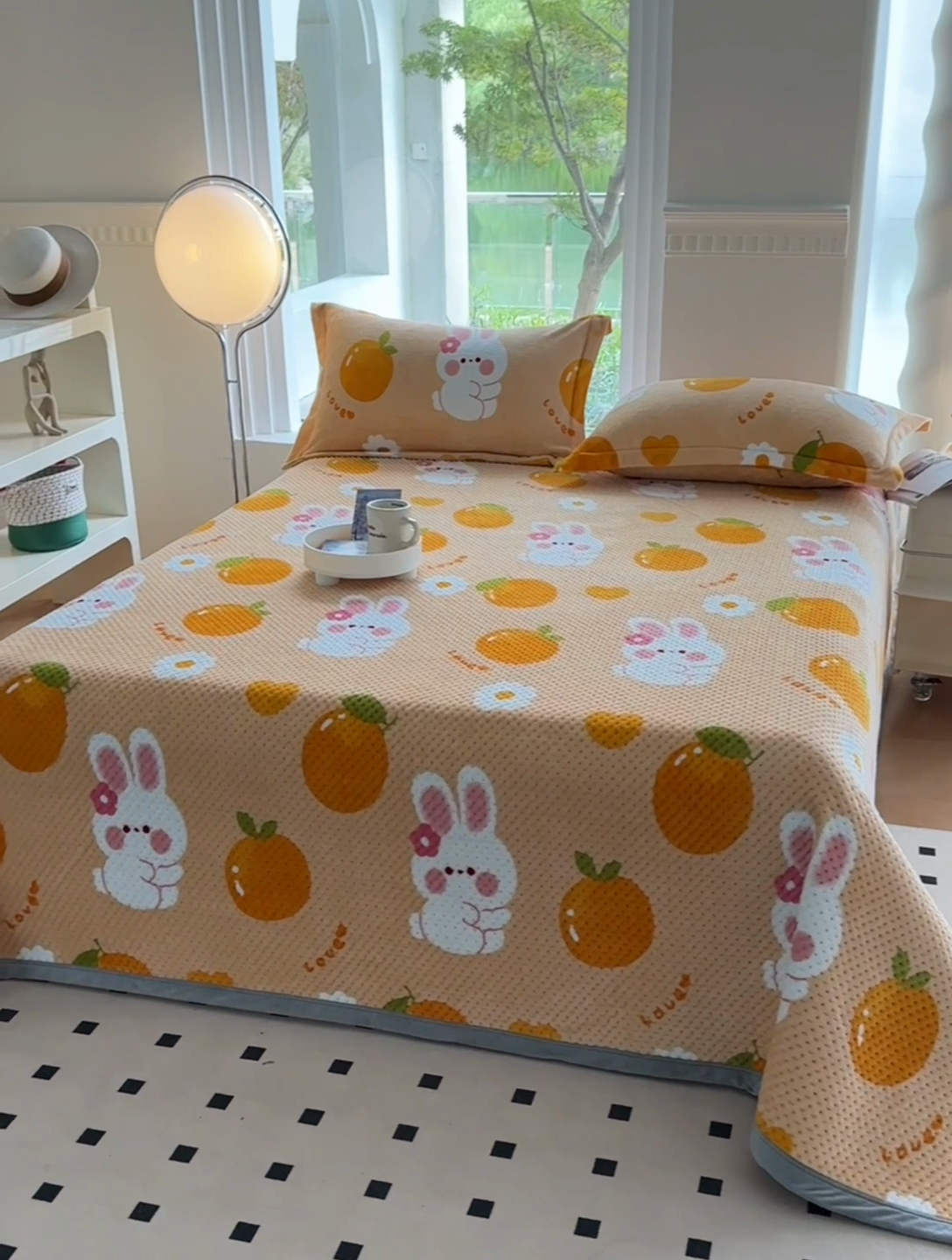 91家纺网 家纺一手货源 找家纺 胜权 2024款高克重牛奶绒夹棉单床盖单件保暖床盖三件套 兔兔派对