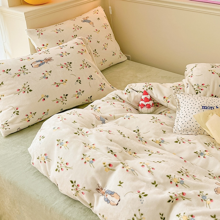 91家纺网 家纺一手货源 找家纺 金爱家 2023新款ins小清新韩系卡通少女心奶油兔子加厚牛奶绒系列四件套 绒-兔先生