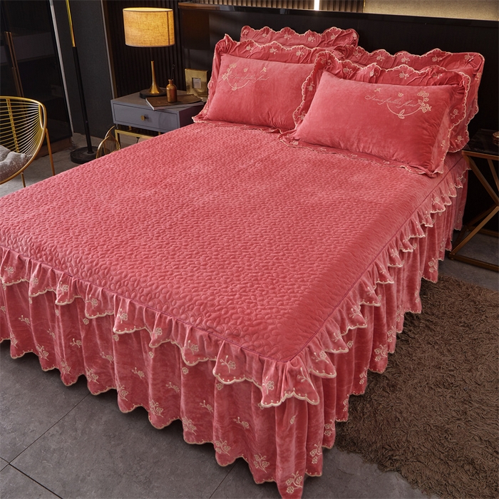 91家纺网 家纺一手货源 找家纺 2023 恒爱家纺 花好月圆宝宝绒床裙四件套 浅豆沙