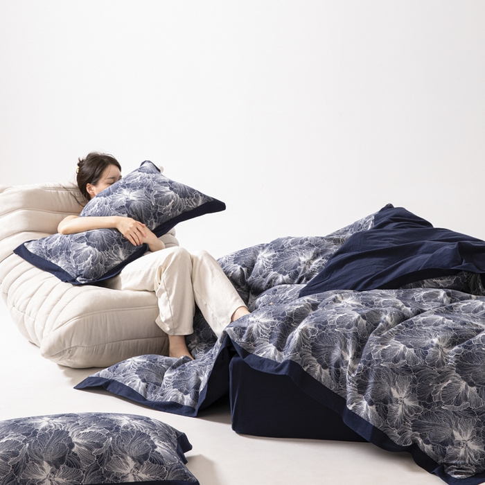 91家纺网 家纺一手货源 找家纺 （总）安莱生活 2023新款花海系列色织双层纱工艺款宽边高奢四件套