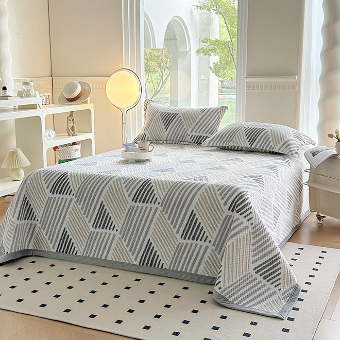 91家纺网 家纺一手货源 找家纺 （总）2024高克重牛奶绒夹棉单床盖单件保暖床盖三件套