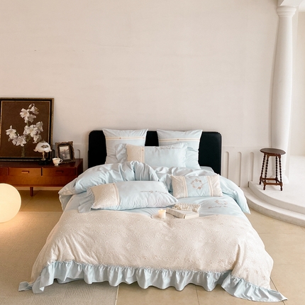 91家纺网 家纺一手货源 找家纺 （总）曼布缇2025秋冬新品100S澳棉长绒棉绣花四件套-手链花