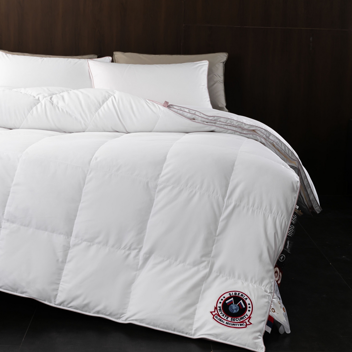 91家纺网 家纺一手货源 找家纺 （总）岚司羽 新款全棉羽绒被子母被芯优质95%白鹅绒冬被