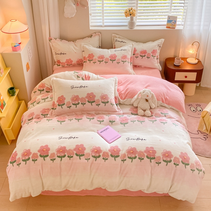 91家纺网 家纺一手货源 找家纺 梦之岛 2023新款牛奶绒加厚小清新印花保暖四件套 小幸运