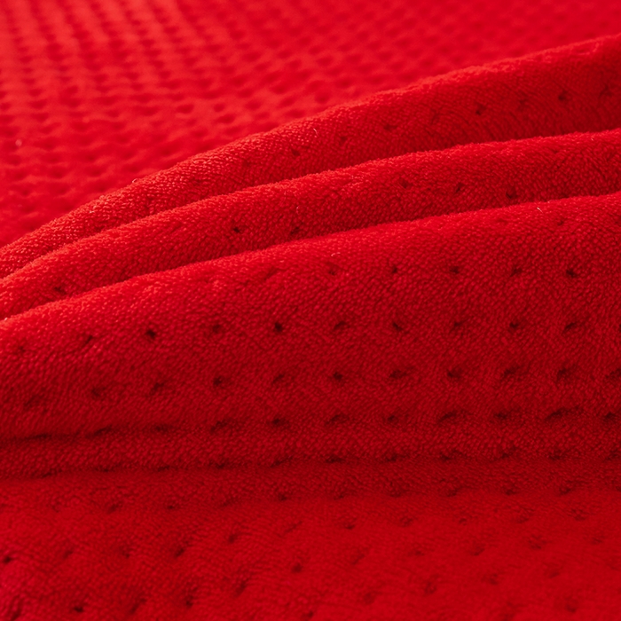 91家纺网 家纺一手货源 找家纺 胜权 2024款高克重牛奶绒夹棉单床盖单件保暖床盖三件套 靓丽红