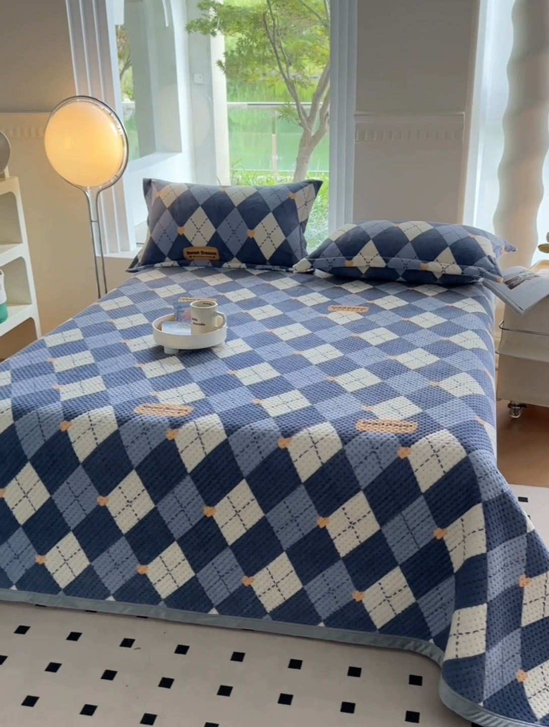 91家纺网 家纺一手货源 找家纺 胜权 2024款高克重牛奶绒夹棉单床盖单件保暖床盖三件套 英伦时光