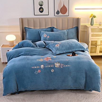 91家纺网 家纺一手货源 找家纺 （总）富之航 2023新款牛奶绒刺绣四件套