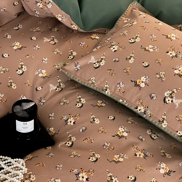 91家纺网 家纺一手货源 找家纺 旷野 2023秋冬磨毛碎花四件套 小贵妇-豆沙