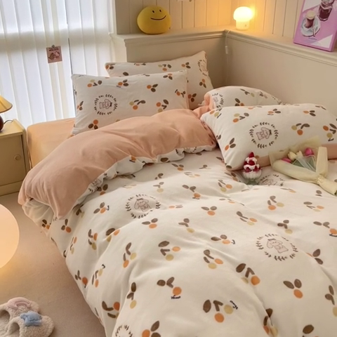 91家纺网 家纺一手货源 找家纺 金爱家 2023新款ins小清新韩系卡通少女心奶油兔子加厚牛奶绒系列四件套 绒-果果兔