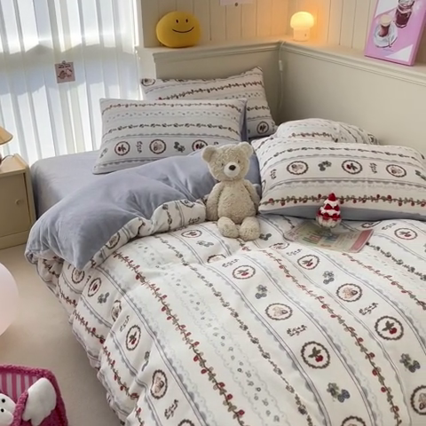 91家纺网 家纺一手货源 找家纺 金爱家 2023新款ins小清新韩系卡通少女心奶油兔子加厚牛奶绒系列四件套 绒-蓝可颂