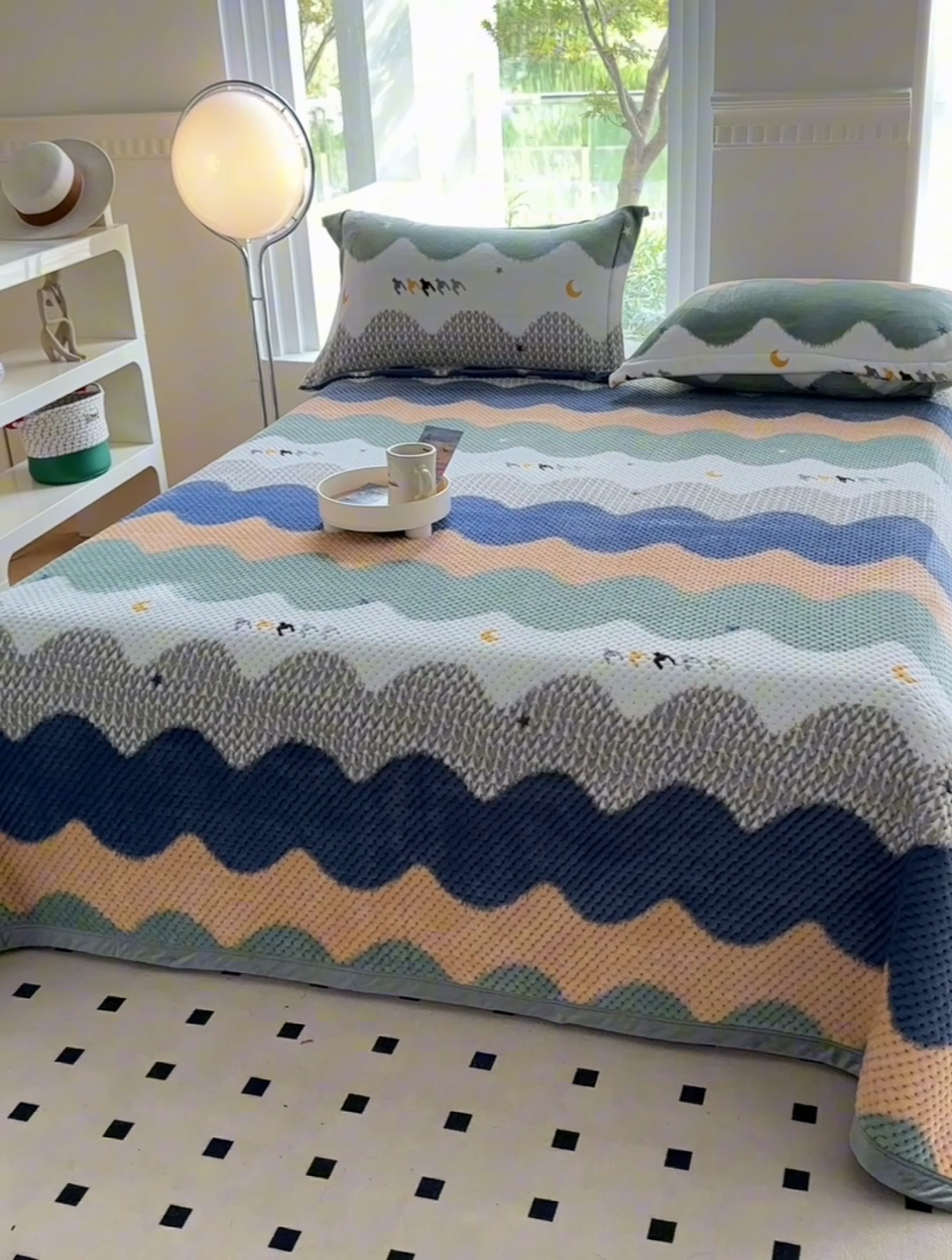 91家纺网 家纺一手货源 找家纺 胜权 2024款高克重牛奶绒夹棉单床盖单件保暖床盖三件套 乘风破浪