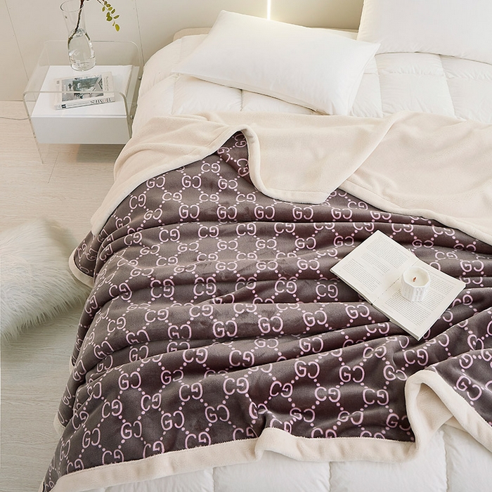 91家纺网 家纺一手货源 找家纺 （总）肖恩毯业 2025新款欧棉绒休闲四季毯毛毯盖毯