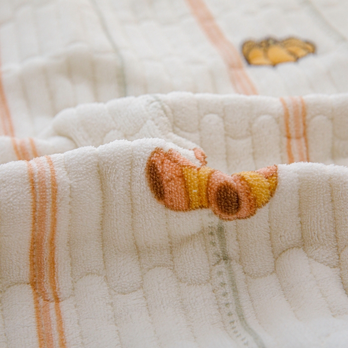 91家纺网 家纺一手货源 找家纺 （总）青竹苑 2023新款直角款牛奶绒床盖夹棉保暖沙发垫榻榻米垫炕垫