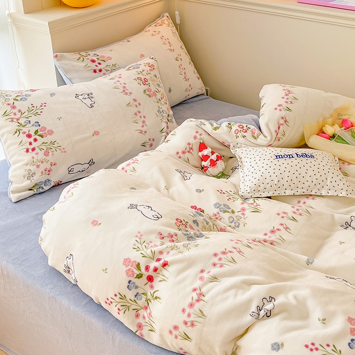 91家纺网 家纺一手货源 找家纺 金爱家 2023新款ins小清新韩系卡通少女心奶油兔子加厚牛奶绒系列四件套 绒-美悠