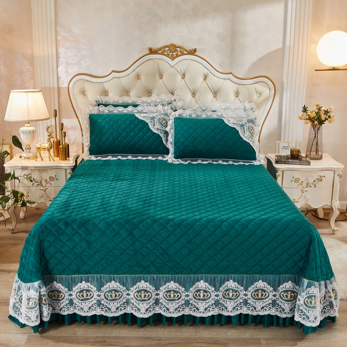 91家纺网 家纺一手货源 找家纺 恋尚 2023新款可脱卸水晶绒夹棉床盖卡雯系列 宝绿