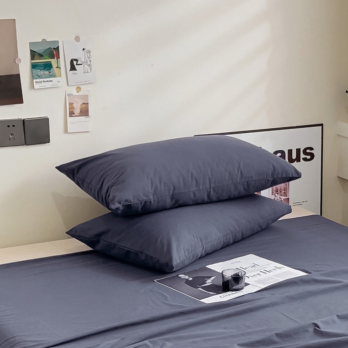 91家纺网 家纺一手货源 找家纺 六巷胡同 2023新款32支全棉纯色水洗棉单枕套 藏青蓝