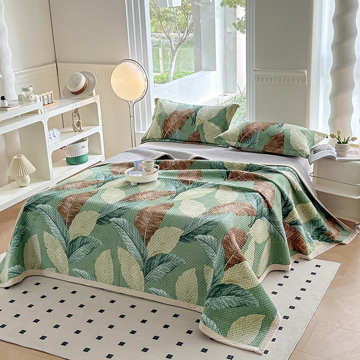 91家纺网 家纺一手货源 找家纺 胜权 2024款高克重牛奶绒夹棉单床盖单件保暖床盖三件套 莫奈