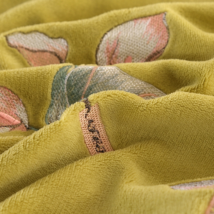 91家纺网 家纺一手货源 找家纺 富之航 2023新款牛奶绒刺绣四件套 莫奈花园-绿