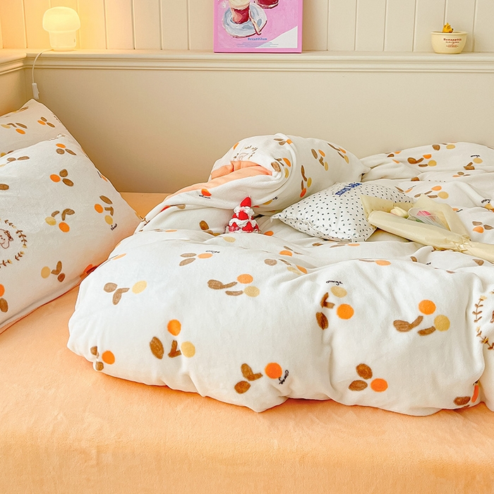 91家纺网 家纺一手货源 找家纺 金爱家 2023新款ins小清新韩系卡通少女心奶油兔子加厚牛奶绒系列四件套 绒-果果兔