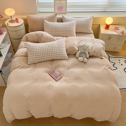 91家纺网 家纺一手货源 找家纺 （总）三朵家纺 2023新款牛奶绒混搭系列四件套