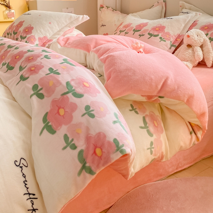 91家纺网 家纺一手货源 找家纺 梦之岛 2023新款牛奶绒加厚小清新印花保暖四件套 小幸运