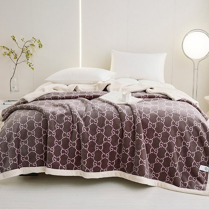 91家纺网 家纺一手货源 找家纺 （总）肖恩毯业 2025新款欧棉绒休闲四季毯毛毯盖毯