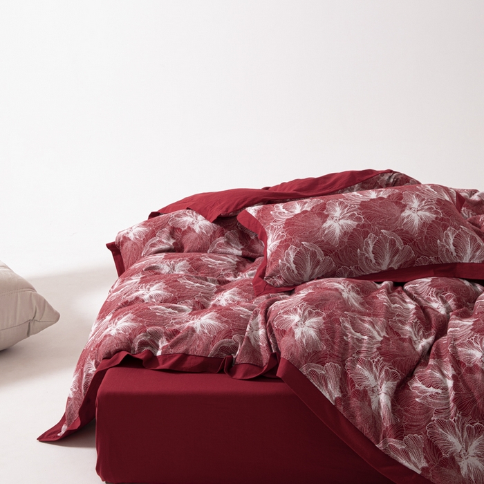 91家纺网 家纺一手货源 找家纺 安莱生活 2023新款花海系列色织双层纱工艺款宽边高奢四件套 花海-朱红