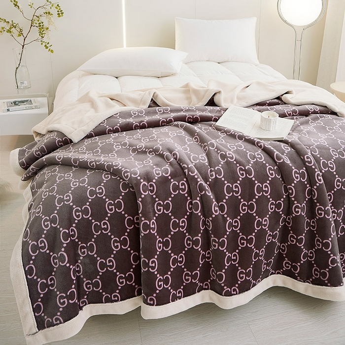 91家纺网 家纺一手货源 找家纺 （总）肖恩毯业 2025新款欧棉绒休闲四季毯毛毯盖毯