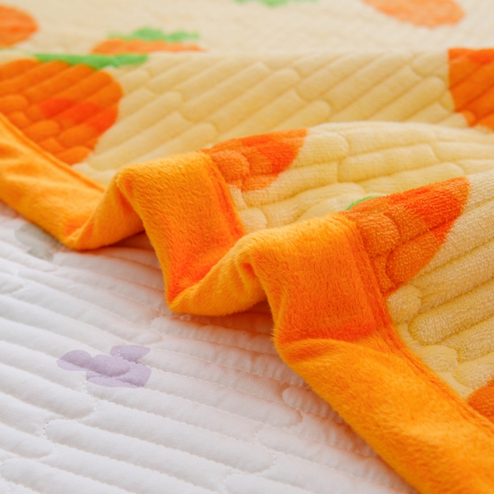 91家纺网 家纺一手货源 找家纺 青竹苑 2023新款直角款牛奶绒床盖夹棉保暖沙发垫榻榻米垫炕垫 小萝卜