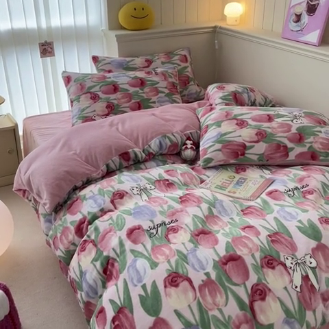 91家纺网 家纺一手货源 找家纺 金爱家 2023新款ins小清新韩系卡通少女心奶油兔子加厚牛奶绒系列四件套 绒-浪漫郁金香