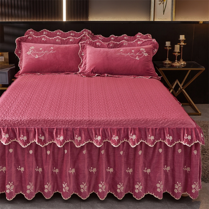 91家纺网 家纺一手货源 找家纺 2023 恒爱家纺 花好月圆宝宝绒床裙四件套 深豆沙