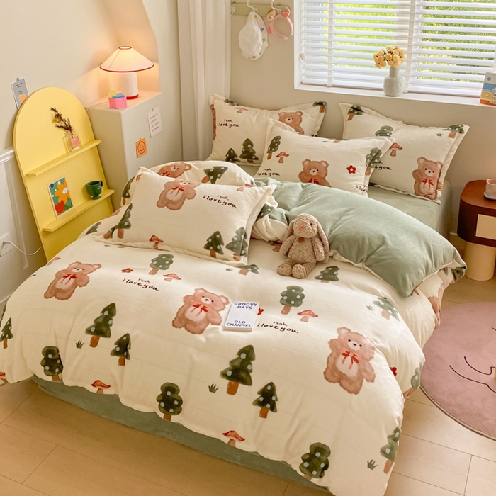 91家纺网 家纺一手货源 找家纺 梦之岛 2023新款牛奶绒加厚小清新印花保暖四件套 小熊森林