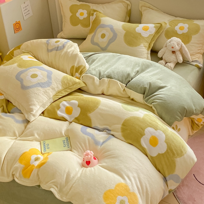 91家纺网 家纺一手货源 找家纺 梦之岛 2023新款牛奶绒加厚小清新印花保暖四件套 花开