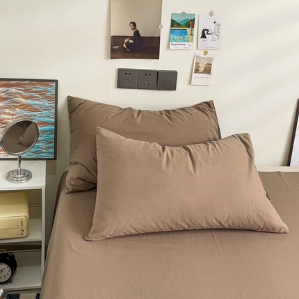 91家纺网 家纺一手货源 找家纺 六巷胡同 2023新款32支全棉纯色水洗棉单枕套 班尼咖