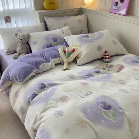 91家纺网 家纺一手货源 找家纺 金爱家 2023新款ins小清新韩系卡通少女心奶油兔子加厚牛奶绒系列四件套 绒-幸运郁金香