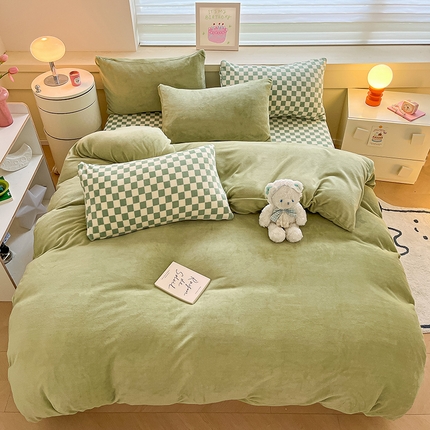 91家纺网 家纺一手货源 找家纺 （总）三朵家纺 2023新款牛奶绒混搭系列四件套