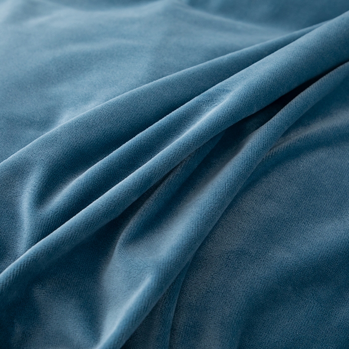 91家纺网 家纺一手货源 找家纺 优姿家纺 2024新品8.5斤德芙绒韩版床裙绣花保暖四件套 绽放宝石兰