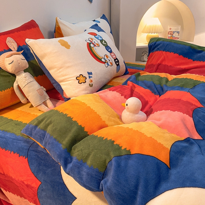 91家纺网 家纺一手货源 找家纺 金爱家 2023新款ins小清新韩系卡通少女心奶油兔子加厚牛奶绒系列四件套 彩虹兔