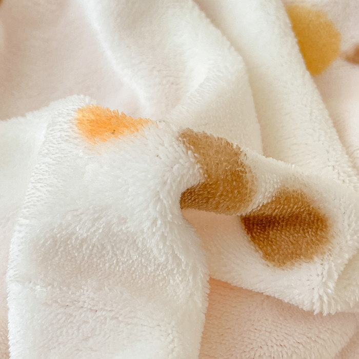 91家纺网 家纺一手货源 找家纺 金爱家 2023新款ins小清新韩系卡通少女心奶油兔子加厚牛奶绒系列四件套 绒-果果兔