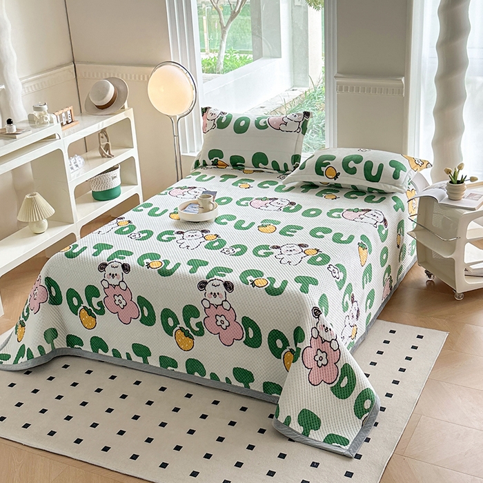 91家纺网 家纺一手货源 找家纺 胜权 2024款高克重牛奶绒夹棉单床盖单件保暖床盖三件套 快乐汪汪