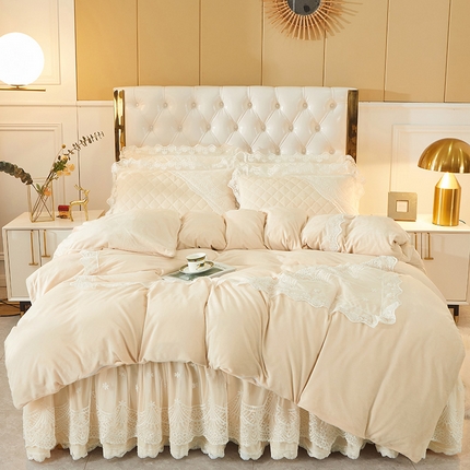 91家纺网 家纺一手货源 找家纺 2023新款水晶绒保暖床裙四件套爱妮系列 米黄