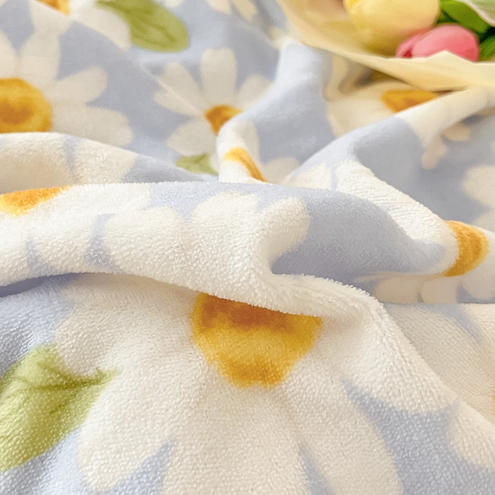 91家纺网 家纺一手货源 找家纺 金爱家 2023新款ins小清新韩系卡通少女心奶油兔子加厚牛奶绒系列四件套 绒-甜甜的梦