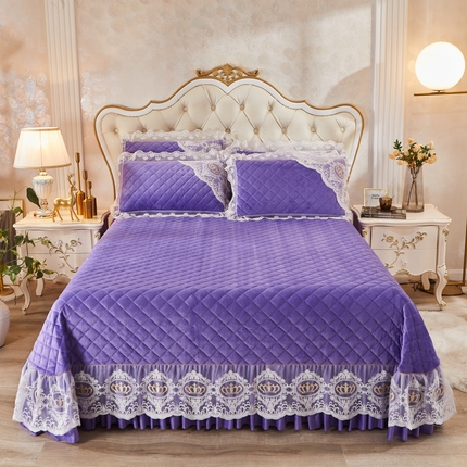 91家纺网 家纺一手货源 找家纺 恋尚 2023新款可脱卸水晶绒夹棉床盖卡雯系列 浪漫紫